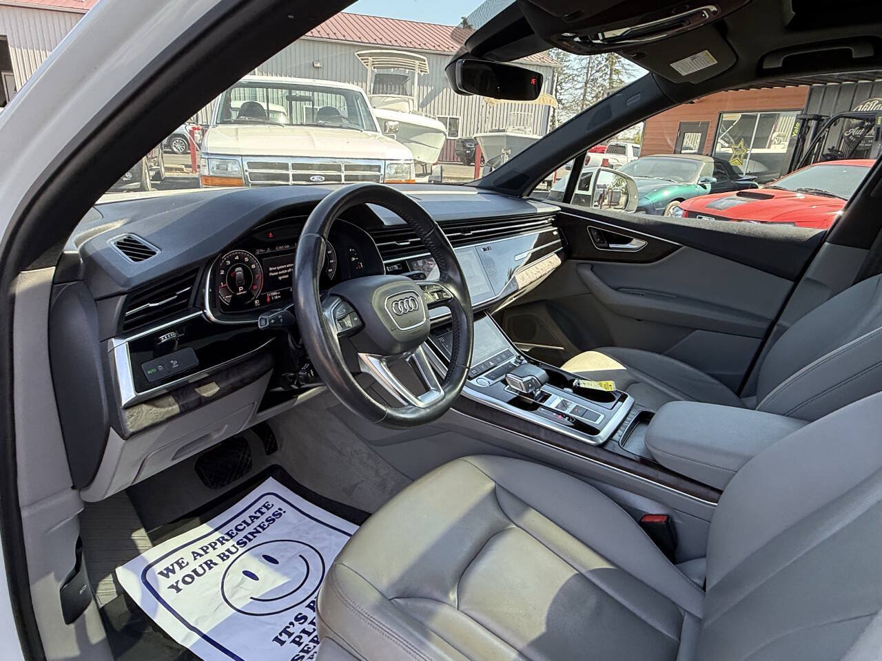 Used 2020 Audi Q7 2.0T Premium Plus w/ Premium Plus Package AWD/4WD image 11