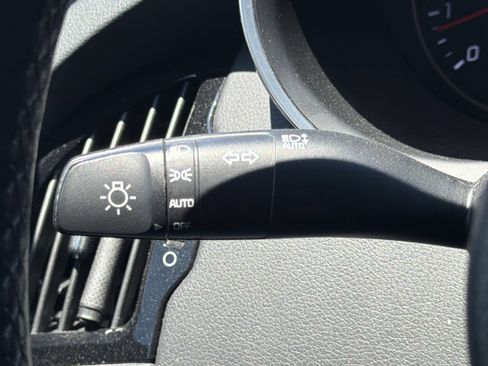 Used 2022 Kia Stinger GT-Line w/ Sun & Sound Package RWD image 14