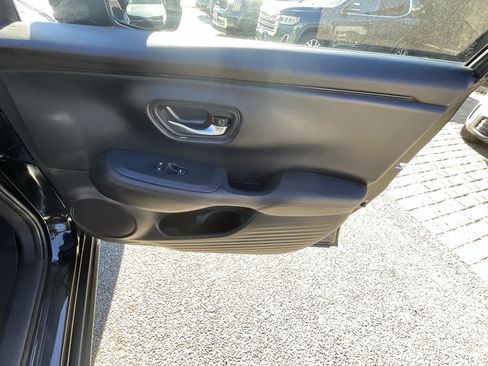 Used 2024 Honda HR-V LX image 29