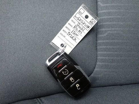 Used 2021 RAM 1500 Big Horn AWD/4WD image 31
