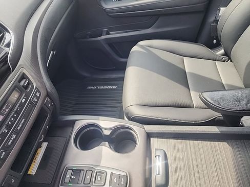 Used 2023 Honda Ridgeline RTL-E image 25