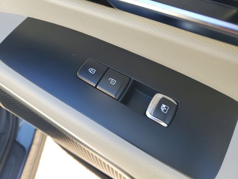 Certified 2022 Kia Telluride EX w/ EX Premium Package image 11