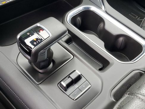 Certified 2024 GMC Sierra 1500 Denali AWD/4WD image 20