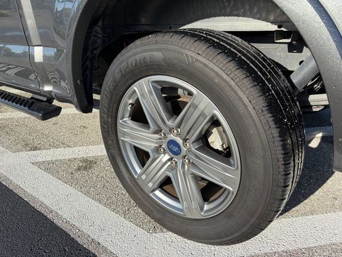 Used 2018 Ford F150 XLT w/ Equipment Group 301A Mid RWD image 14