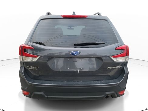 Certified 2022 Subaru Forester image 8