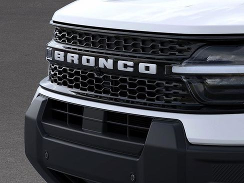New 2026 Ford Bronco Sport Outer Banks AWD/4WD image 17