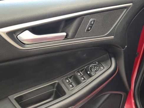 Used 2022 Ford Edge ST-Line w/ Class II Trailer Tow Package image 23