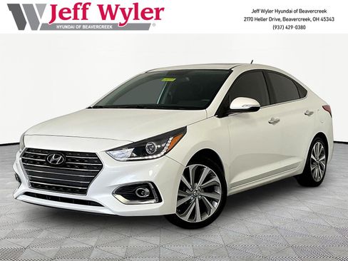 Used 2022 Hyundai Accent Limited FWD image 1
