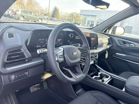 New 2026 Chevrolet Traverse LT w/ Driver Confidence Package AWD/4WD image 10