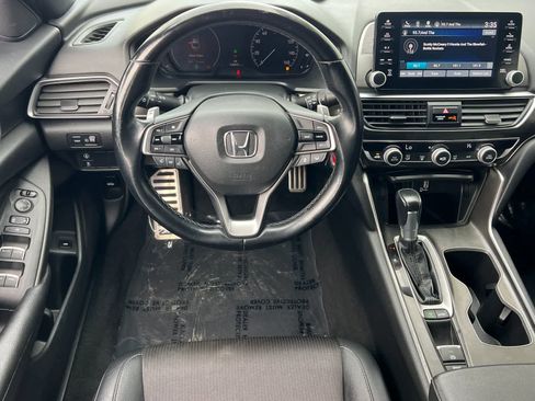 Used 2019 Honda Accord Sport image 15