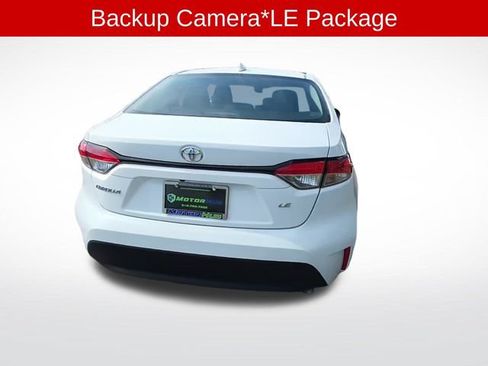 Used 2024 Toyota Corolla LE FWD image 3