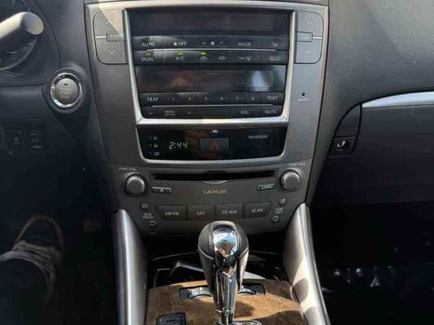 Used 2011 Lexus IS 250 image 23