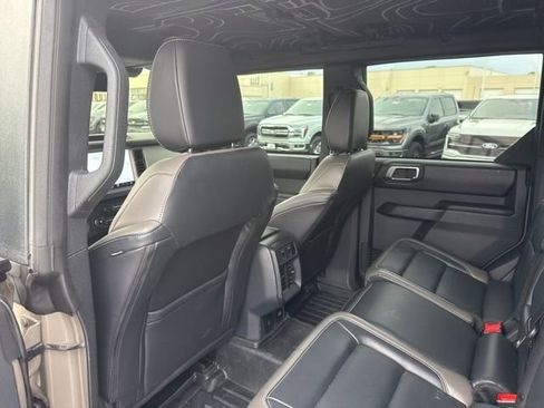 Used 2025 Ford Bronco Outer Banks AWD/4WD image 25