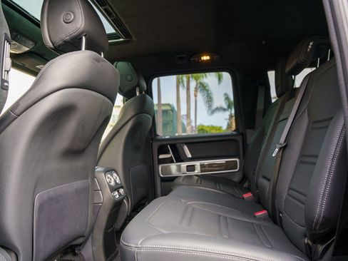 Used 2023 Mercedes-Benz G 550 G 550 image 24