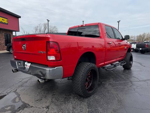 Used 2017 RAM 1500 Classic SLT AWD/4WD image 8
