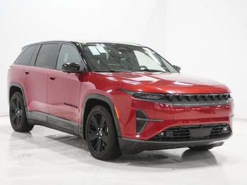 New 2024 Jeep Wagoneer Launch Edition image 4