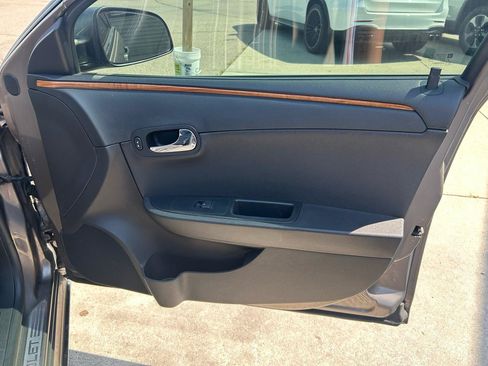 Used 2012 Chevrolet Malibu LT w/ Sunroof Package FWD image 16