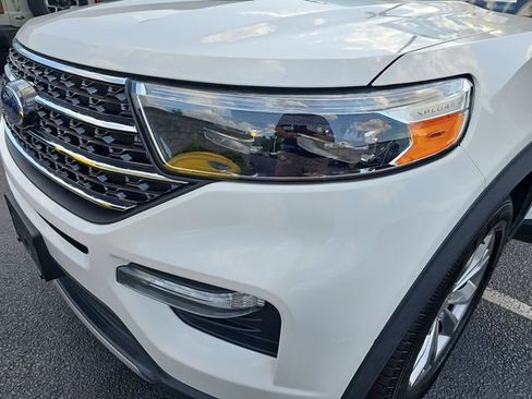 Certified 2021 Ford Explorer XLT w/ Equipment Group 202A RWD image 36