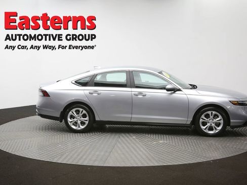 Used 2025 Honda Accord LX image 37