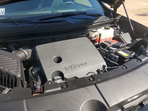 Certified 2023 Chevrolet Traverse High Country image 37