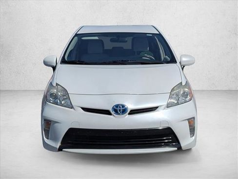 Used 2013 Toyota Prius Three FWD image 2