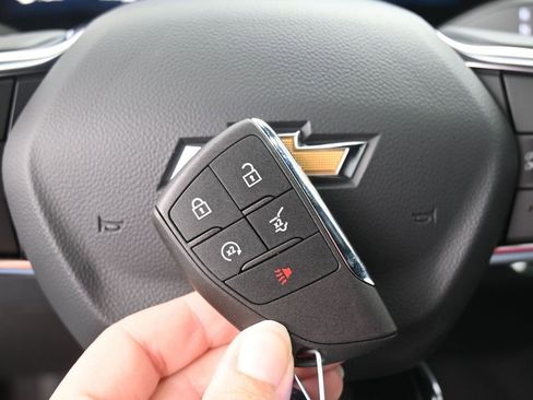 New 2026 Chevrolet Traverse LT w/ Driver Confidence Package image 27