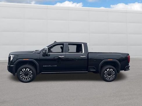 Used 2026 GMC Sierra 2500 Denali Ultimate AWD/4WD image 2