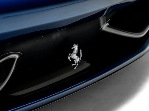 Used 2014 Ferrari 458 Italia Coupe RWD image 19