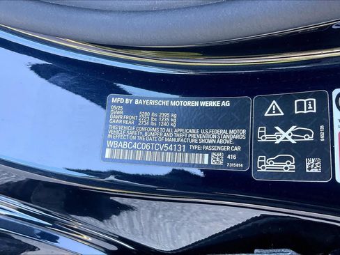 Used 2026 BMW M850i xDrive Coupe w/ Driving Assistance Package AWD/4WD image 32
