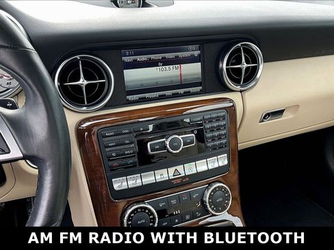 Used 2016 Mercedes-Benz SLK 300 image 8