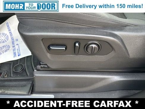 Used 2020 GMC Sierra 1500 SLE w/ SLE Value Package image 11