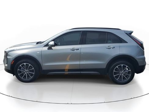 Certified 2024 Cadillac XT4 Sport FWD image 2
