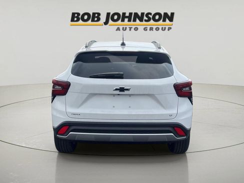 New 2026 Chevrolet Trax LT w/ Driver Confidence Package image 4