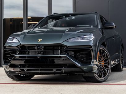 Used 2025 Lamborghini Urus SE