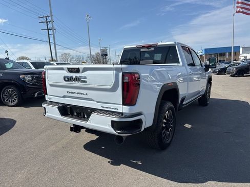 New 2026 GMC Sierra 2500 Denali Ultimate image 5