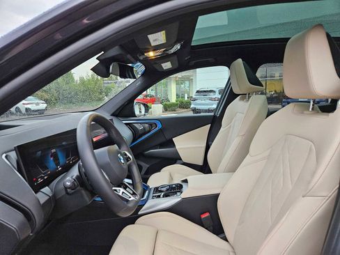 Used 2025 BMW X3 xDrive30i image 48