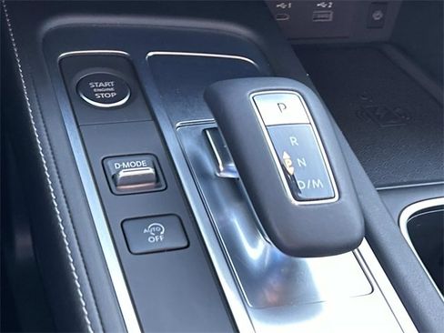 Used 2025 INFINITI QX60 Pure image 35