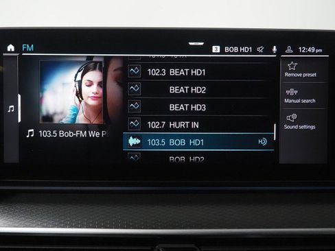 Used 2023 BMW 530e w/ M Sport Package RWD image 33