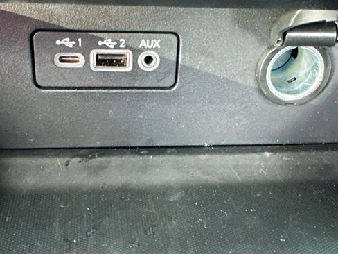 Used 2023 Nissan Altima 2.5 SR FWD image 13