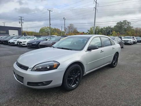 Used 2009 Chevrolet Impala LTZ image 1