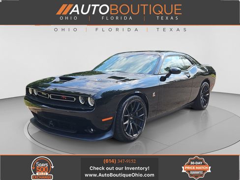 Used 2019 Dodge Challenger R/T Scat Pack w/ Dynamics Package RWD image 1