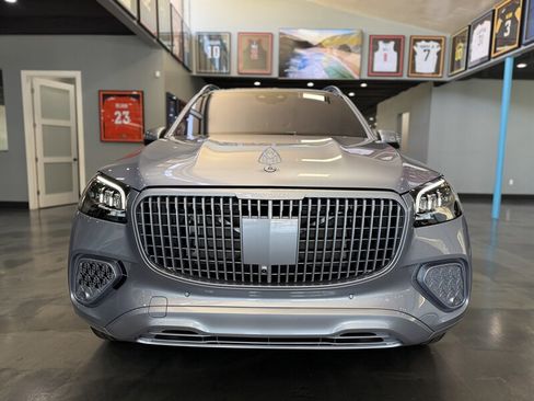 Used 2026 Mercedes-Benz Maybach GLS 600 image 9