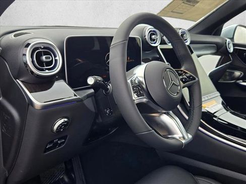 New 2026 Mercedes-Benz GLC 300 GLC 300 image 9