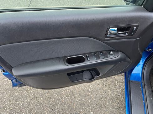 Used 2011 Ford Fusion SE w/ 202A Rapid Spec Order Code image 8