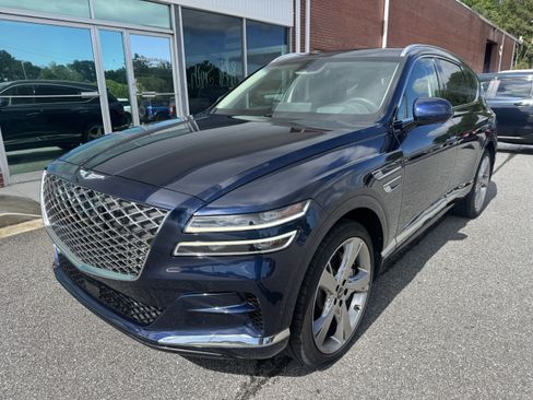 Used 2022 Genesis GV80 2.5T w/ Prestige Package 04 AWD/4WD image 4