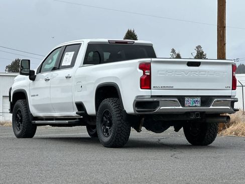 Used 2022 Chevrolet Silverado 3500 LTZ w/ Z71 Off-Road Package image 6