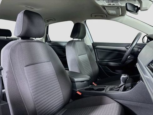 Certified 2024 Volkswagen Jetta S FWD image 29