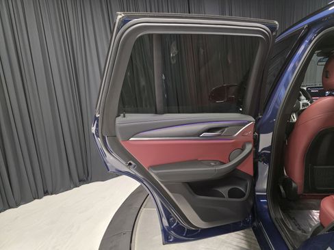 Used 2022 BMW X3 M40i image 32