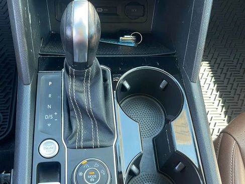 Used 2021 Volkswagen Atlas SEL image 26