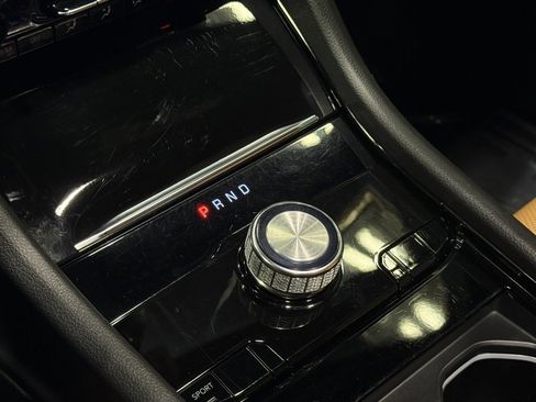 Used 2021 Jeep Grand Cherokee L Summit w/ Advanced Protech Group IV image 26